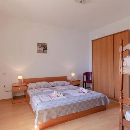 Seafront Olivera-one Bedroom With Balcony And Sea View Ante