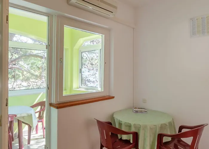 Seafront Olivera-one Bedroom With Balcony And Sea View Ante * 벨라루카